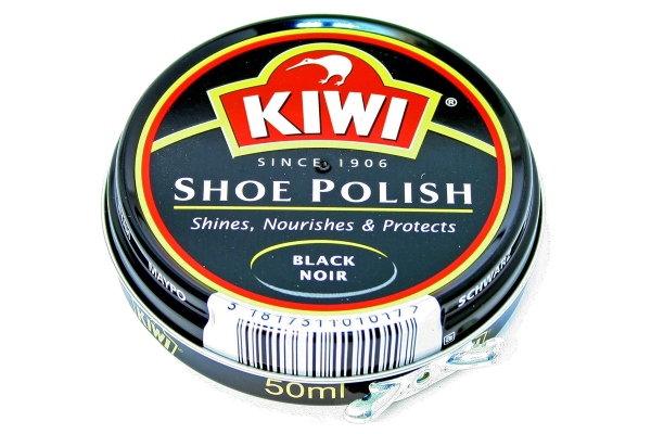 shoe polish made of