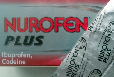 Nurofen Plus pack and blister Nurofen Plus pack and blister